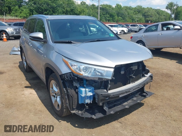 2015 Toyota Highlander Limited with VIN 5TDDKRFH1FS095798, listed as a IAAI auction lot 42656704 with 94,764 mi miles and . Bid and sale history available at DreamBid. Image 18.
