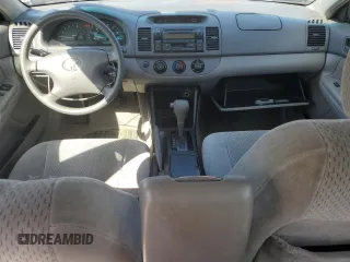 2004 Toyota Camry LE with VIN 4T1BE32K44U270644, listed as a Copart auction lot 51986445 with 257,429 mi miles and Salvage Title. Bid and sale history available at DreamBid. Image 8.