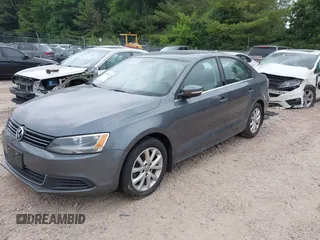 2014 Volkswagen Jetta SE with VIN 3VWD07AJ2EM209176, listed as a IAAI auction lot 42460383 with 172,550 mi miles and . Bid and sale history available at DreamBid. Image 17.