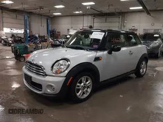 2013 MINI Hardtop with VIN WMWSU3C51DT374317, listed as a IAAI auction lot 41447518 with 142,943 mi miles and . Bid and sale history available at DreamBid. Image 2.