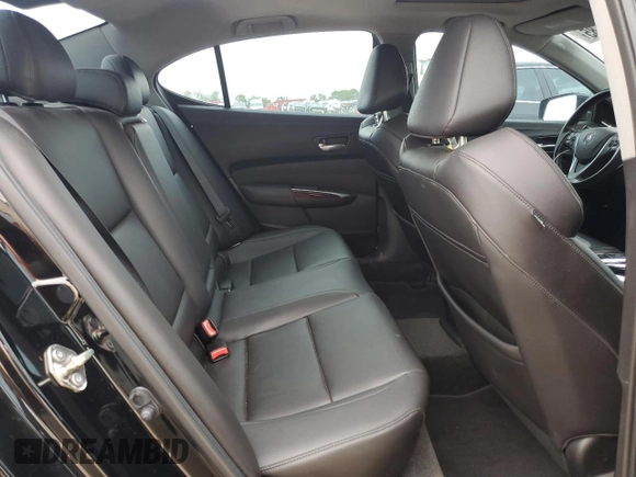 2016 Acura TLX z VIN 19UUB1F33GA012670, wystawiony jako Copart lot #52210685 z przebiegiem 125 467 mil mil oraz Czysty tytuł • Clean title. Historia ofert i sprzedaży dostępna na DreamBid. Obrazek 10.