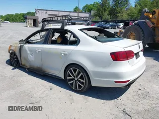 2014 Volkswagen Jetta GLI с VIN 3VW4T7AJ8EM388217, выставлен на аукционе IAAI как лот 42258666 с пробегом 118 397 миль миль и . История ставок и продаж доступна на DreamBid. Изображение 3.