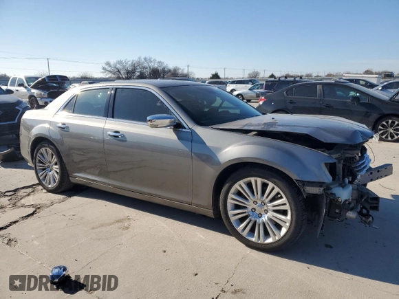 2012 Chrysler 300 with VIN 2C3CCAET3CH237910, listed as a Copart auction lot 41965465 with 180,586 mi miles and Salvage Title. Bid and sale history available at carsss.com. Image 4.