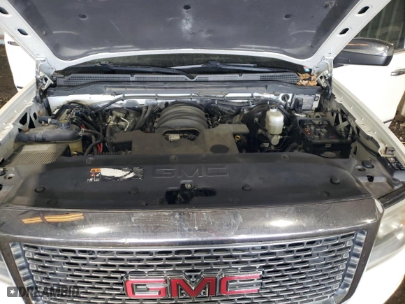 2015 GMC Sierra 1500 Denali with VIN 3GTU2WEJ6FG469971, listed as a Copart auction lot 85531724 with 50,995 mi miles and Clean Title. Bid and sale history available at carsss.com. Image 11.