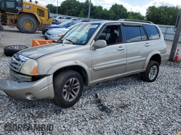 2005 Suzuki XL7 LX z VIN JS3TX92V854105506, wystawiony jako Copart lot #60683524 z przebiegiem 197 035 mil mil oraz Szkody całkowita. Historia ofert i sprzedaży dostępna na DreamBid. Obrazek 1.