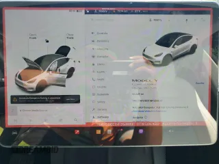 2022 Tesla Model Y Long Range z VIN 7SAYGDEE1NF354633, wystawiony jako Copart lot #55221835 z przebiegiem 53 821 mil mil oraz Szkoda całkowita • Salvage title. Historia ofert i sprzedaży dostępna na DreamBid. Obrazek 9.