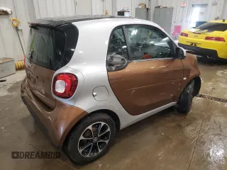 2016 Smart fortwo Passion with VIN WMEFJ5DA1GK076351, listed as a Copart auction lot 48935285 with 45,277 mi miles and Non Repairable. Bid and sale history available at DreamBid. Image 3.