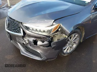 2018 Acura TLX w/Technology Pkg with VIN 19UUB1F5XJA002968, listed as a IAAI auction lot 41375655 with 97,166 mi miles. Bid and sale history available at carsss.com. Image 17.