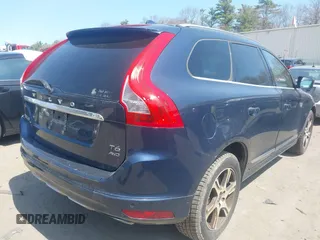 2015 Volvo XC60 T6 с VIN YV4902RK5F2762130, выставлен на аукционе IAAI как лот 42080997 с пробегом 174 623 миль миль и . История ставок и продаж доступна на DreamBid. Изображение 4.