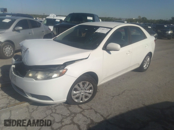2011 Kia Forte LX with VIN KNAFT4A20B5350871, listed as a IAAI auction lot 41381614 with 170,598 mi miles. Bid and sale history available at carsss.com. Image 17.