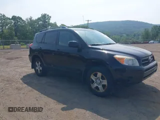 2008 Toyota RAV4 с VIN JTMBD35V785151502, выставлен на аукционе IAAI как лот 42437855 с пробегом 180 636 миль миль и . История ставок и продаж доступна на DreamBid. Изображение 1.