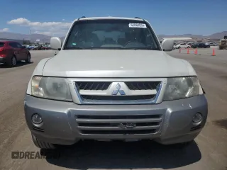 2005 Mitsubishi Montero Limited z VIN JA4MW51S65J000884, wystawiony jako Copart lot #65088034 z przebiegiem Nie podano mil oraz Szkody całkowita. Historia ofert i sprzedaży dostępna na DreamBid. Obrazek 5.