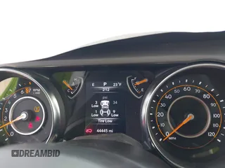 2022 Jeep Wrangler Unlimited Sport with VIN 1C4HJXDG9NW195083, listed as a IAAI auction lot 41515229 with 44,445 mi miles and . Bid and sale history available at DreamBid. Image 7.