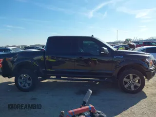 2018 Ford F-150 XL with VIN 1FTEW1E54JKF34266, listed as a IAAI auction lot 41582541 with 81,197 mi miles. Bid and sale history available at carsss.com. Image 13.