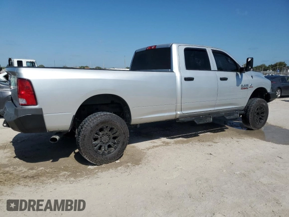 2018 Ram 2500 Tradesman with VIN 3C6UR5HL0JG379895, listed as a Copart auction lot 54897775 with 210,851 mi miles and Clean Title. Bid and sale history available at carsss.com. Image 3.