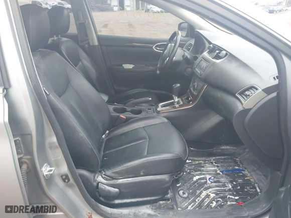 2014 Nissan Sentra SR with VIN 3N1AB7AP4EL634198, listed as a IAAI auction lot 42013632 with 209,145 mi miles. Bid and sale history available at carsss.com. Image 5.