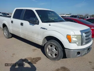 2009 Ford F-150 XL with VIN 1FTPW12V39KA70475, listed as a IAAI auction lot 41695200 with 249,666 mi miles. Bid and sale history available at carsss.com. Image 1.