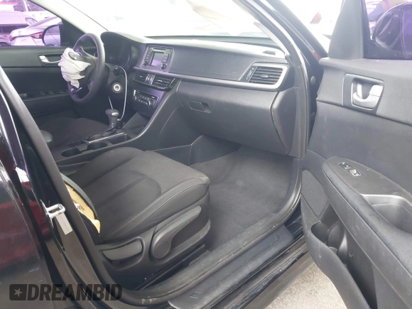 2016 Kia Optima LX with VIN 5XXGT4L30GG058329, listed as a IAAI auction lot 41914961 with 93,879 mi miles. Bid and sale history available at carsss.com. Image 5.