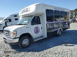 2013 Ford Econoline Commercial with VIN 1FDEE3FLXDDB12759, listed as a Copart auction lot 78123774 with 103,342 mi miles and Salvage Title. Bid and sale history available at carsss.com. Image 1.