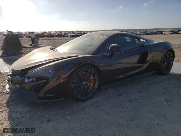 2017 McLaren 570S with VIN SBM13DAA3HW003517, listed as a Copart auction lot 37948714 with NaN miles. Bid and sale history available at carsss.com. Image 1.