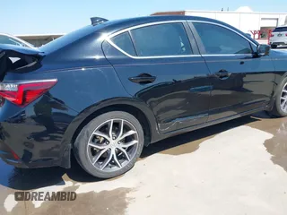 2019 Acura ILX Premium z VIN 19UDE2F70KA008102, wystawiony jako IAAI lot #41974086 z przebiegiem 134 589 mil mil oraz . Historia ofert i sprzedaży dostępna na DreamBid. Obrazek 18.