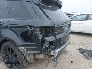2020 Land Rover Range Rover Sport HSE z VIN SALWR2SU7LA878432, wystawiony jako IAAI lot #41473059 z przebiegiem 71 838 mil mil oraz . Historia ofert i sprzedaży dostępna na DreamBid. Obrazek 6.