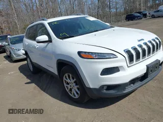 2015 Jeep Cherokee Latitude z VIN 1C4PJMCS1FW795579, wystawiony jako IAAI lot #41661163 z przebiegiem 108 246 mil mil oraz . Historia ofert i sprzedaży dostępna na DreamBid. Obrazek 1.