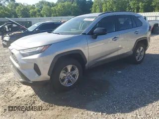 2023 Toyota RAV4 Hybrid LE z VIN JTMLWRFVXPD207145, wystawiony jako Copart lot #52986825 z przebiegiem 15 557 mil mil oraz Szkoda całkowita • Salvage title. Historia ofert i sprzedaży dostępna na DreamBid. Obrazek 1.