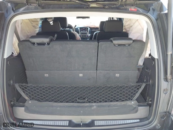 2015 GMC Yukon Denali with VIN 1GKS2CKJXFR227053, listed as a IAAI auction lot 41648799 with 190,092 mi miles. Bid and sale history available at carsss.com. Image 18.