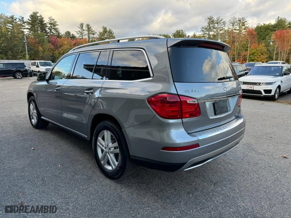 2016 Mercedes-Benz GL with VIN 4JGDF2EE3GA648335, listed as a Copart auction lot 76155924 with 192,795 mi miles and Clean Title. Bid and sale history available at carsss.com. Image 3.