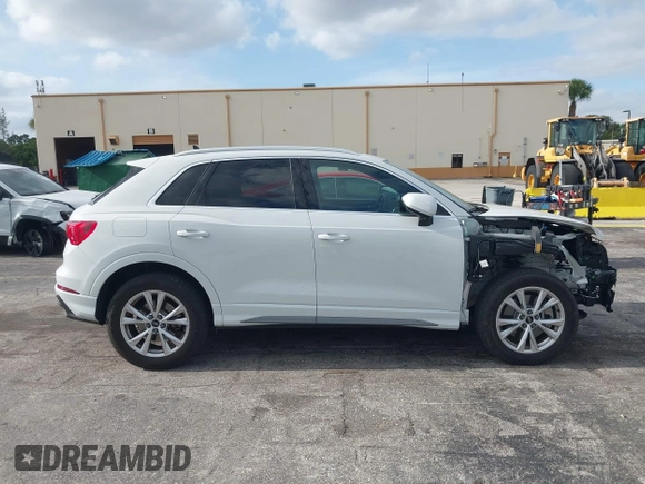 2024 Audi Q3 S line Premium with VIN WA1DECF31R1057900, listed as a IAAI auction lot 42059219 with 27,635 mi miles. Bid and sale history available at carsss.com. Image 14.