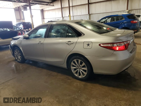 2015 Toyota Camry XLE with VIN 4T1BF1FK3FU978091, listed as a Copart auction lot 53204245 with 81,191 mi miles and Salvage Title. Bid and sale history available at carsss.com. Image 2.