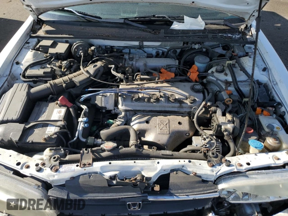 1996 Honda Accord EX with VIN 1HGCD5652TA039481, listed as a Copart auction lot 69488504 with 139,610 mi miles and Salvage Title. Bid and sale history available at DreamBid. Image 11.