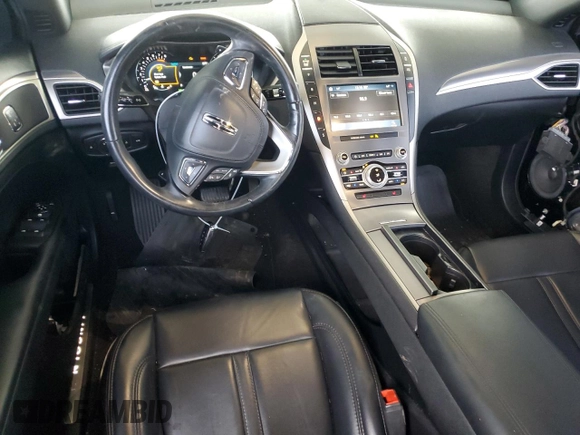 2020 Lincoln MKZ Standard with VIN 3LN6L5A94LR609538, listed as a Copart auction lot 83666274 with 89,087 mi miles and Salvage Title. Bid and sale history available at DreamBid. Image 8.