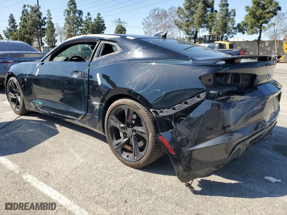 2019 Chevrolet Camaro 2SS with VIN 1G1FH1R78K0105941, listed as a Copart auction lot 50090325 with 106,055 mi miles and Salvage Title. Bid and sale history available at carsss.com. Image 2.