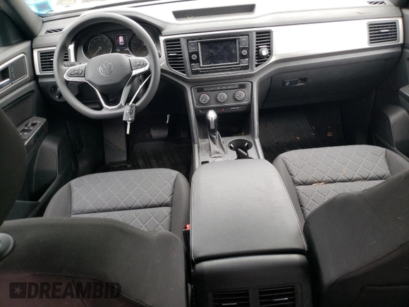 2020 Volkswagen Atlas S z VIN 1V2GC2CA4LC203853, wystawiony jako Copart lot #50137434 z przebiegiem 16 631 mil mil oraz . Historia ofert i sprzedaży dostępna na DreamBid. Obrazek 8.