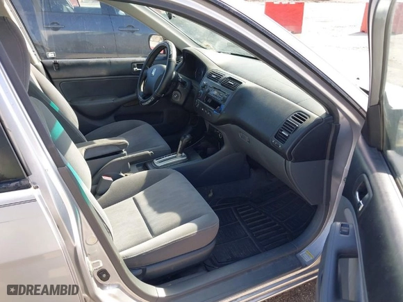 2003 Honda Civic LX with VIN 1HGES166X3L018219, listed as a IAAI auction lot 41814094 with 261,214 mi miles. Bid and sale history available at carsss.com. Image 5.