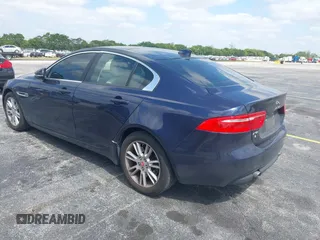 2019 Jaguar XE 25t Premium with VIN SAJAD4FX4KCP47267, listed as a IAAI auction lot 42113311 with 63,914 mi miles. Bid and sale history available at carsss.com. Image 3.