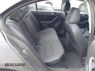 2011 Volkswagen Jetta SE with VIN 3VWDZ7AJ0BM355626, listed as a IAAI auction lot 42306937 with 144,572 mi miles and . Bid and sale history available at DreamBid. Image 8.