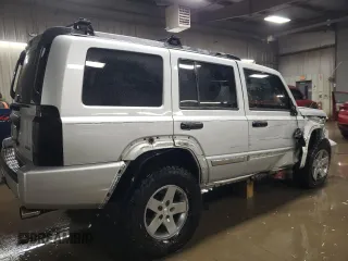 2008 Jeep Commander Overland with VIN 1J8HG68278C146082, listed as a Copart auction lot 82796684 with 73,113 mi miles and Salvage Title. Bid and sale history available at carsss.com. Image 3.