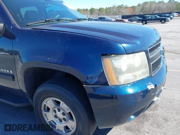 2008 Chevrolet Suburban LTZ with VIN 1GNFK163X8R111651, listed as a IAAI auction lot 41673888 with 239,876 mi miles. Bid and sale history available at carsss.com. Image 13.