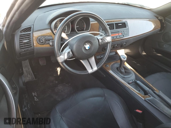 2005 BMW Z4 3.0i with VIN 4USBT53515LT28774, listed as a Copart auction lot 53826255 with 87,927 mi miles and Clean title. Bid and sale history available at DreamBid. Image 8.