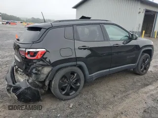 2019 Jeep Compass Altitude z VIN 3C4NJDBB0KT696230, wystawiony jako Copart lot #61280845 z przebiegiem 95 925 mil mil oraz Szkoda całkowita • Salvage title. Historia ofert i sprzedaży dostępna na DreamBid. Obrazek 3.