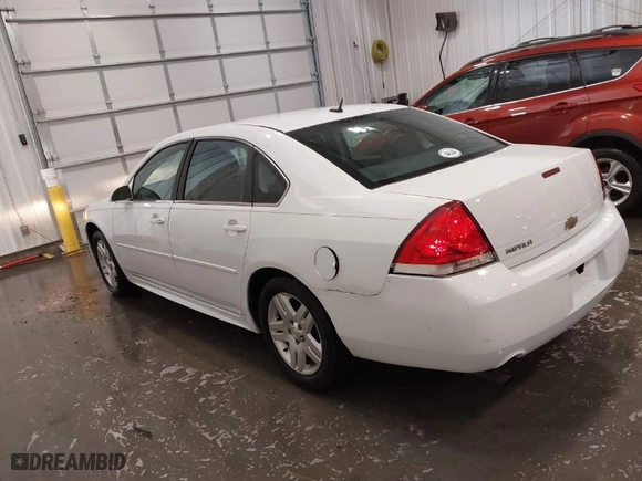 2016 Chevrolet Impala Limited LT with VIN 2G1WB5E36G1128352, listed as a IAAI auction lot 41763988 with 214,786 mi miles. Bid and sale history available at carsss.com. Image 3.