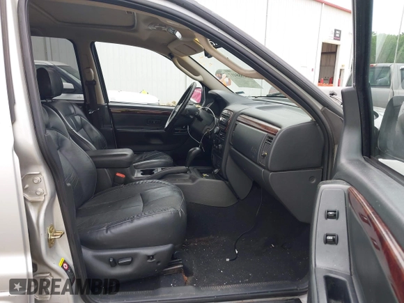 2004 Jeep Grand Cherokee Limited with VIN 1J8GX58N84C143847, listed as a IAAI auction lot 42088417 with 292,916 mi miles and . Bid and sale history available at DreamBid. Image 5.