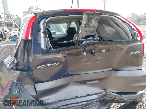 2016 Honda CR-V EX z VIN 2HKRM4H55GH702346, wystawiony jako IAAI lot #42134609 z przebiegiem 149 845 mil mil oraz . Historia ofert i sprzedaży dostępna na DreamBid. Obrazek 6.