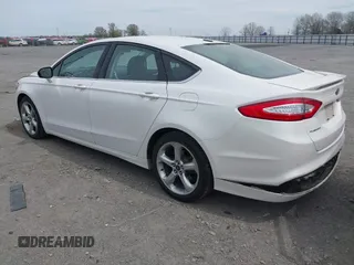 2016 Ford Fusion SE with VIN 3FA6P0H76GR297492, listed as a IAAI auction lot 41850562 with 107,497 mi miles and . Bid and sale history available at DreamBid. Image 3.