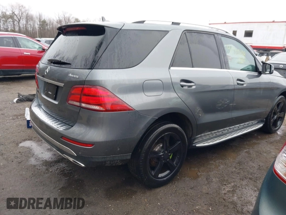 2018 Mercedes-Benz GLE 350 with VIN 4JGDA5HB3JB064259, listed as a IAAI auction lot 41502169 with 111,196 mi miles and . Bid and sale history available at DreamBid. Image 4.