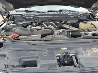 2017 Ford F-250 Lariat z VIN 1FT7W2BT9HEB39980, wystawiony jako Copart lot #81118924 z przebiegiem 135 471 mil mil oraz Szkoda całkowita • Salvage title. Historia ofert i sprzedaży dostępna na DreamBid. Obrazek 11.
