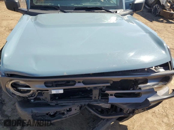 2022 Ford Bronco with VIN 1FMDE5BH3NLA92077, listed as a Copart auction lot 54380065 with 69,360 mi miles and Clean title. Bid and sale history available at DreamBid. Image 12.